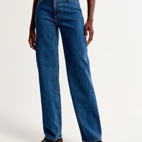 Abercrombie & Fitch Denim - Abercrombie & Fitch High Rise 90s Relaxed Jean